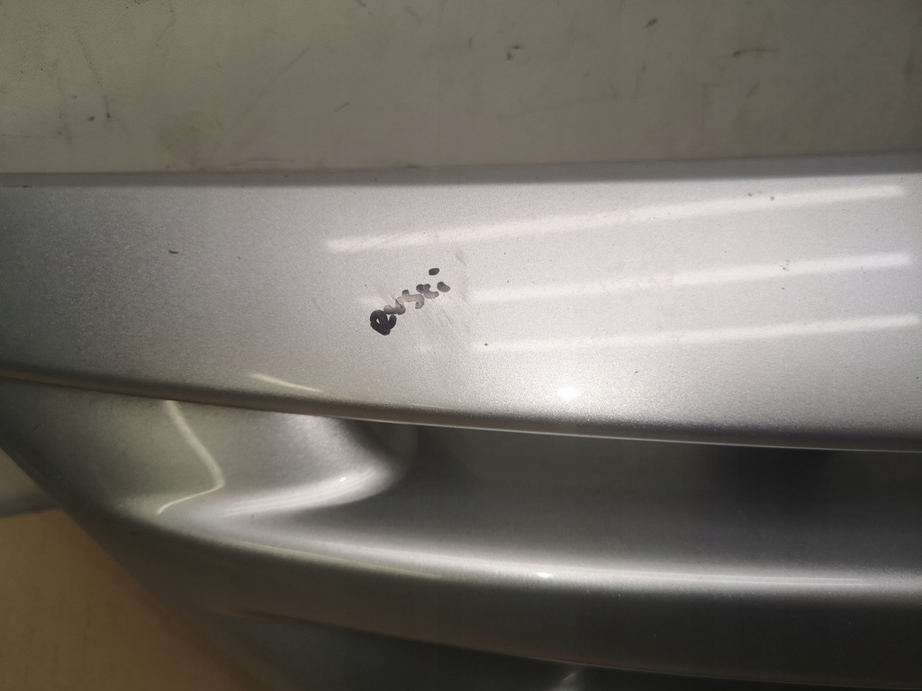 фото №3, Решітка радіатора решітка радіатора mazda 3 i bk 5d hb оригінал