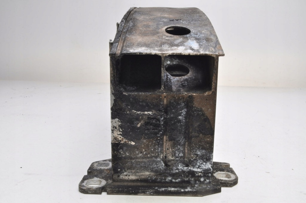 фото №11, Audi q3 i балка бампера перед 8u0807109c