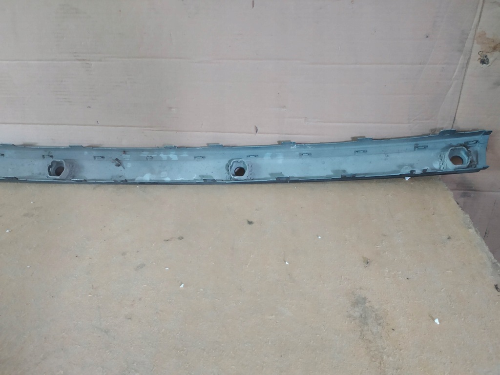 фото №9, Молдинг бампера задняя mercedes c-klasa w203