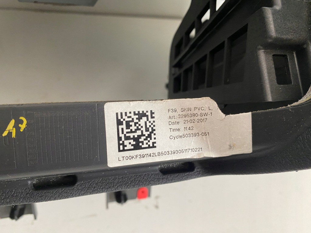 фото №6, Bmw x1 f48 x2 f39 консоль панель приладів панель приладів приладова жовта nić head up