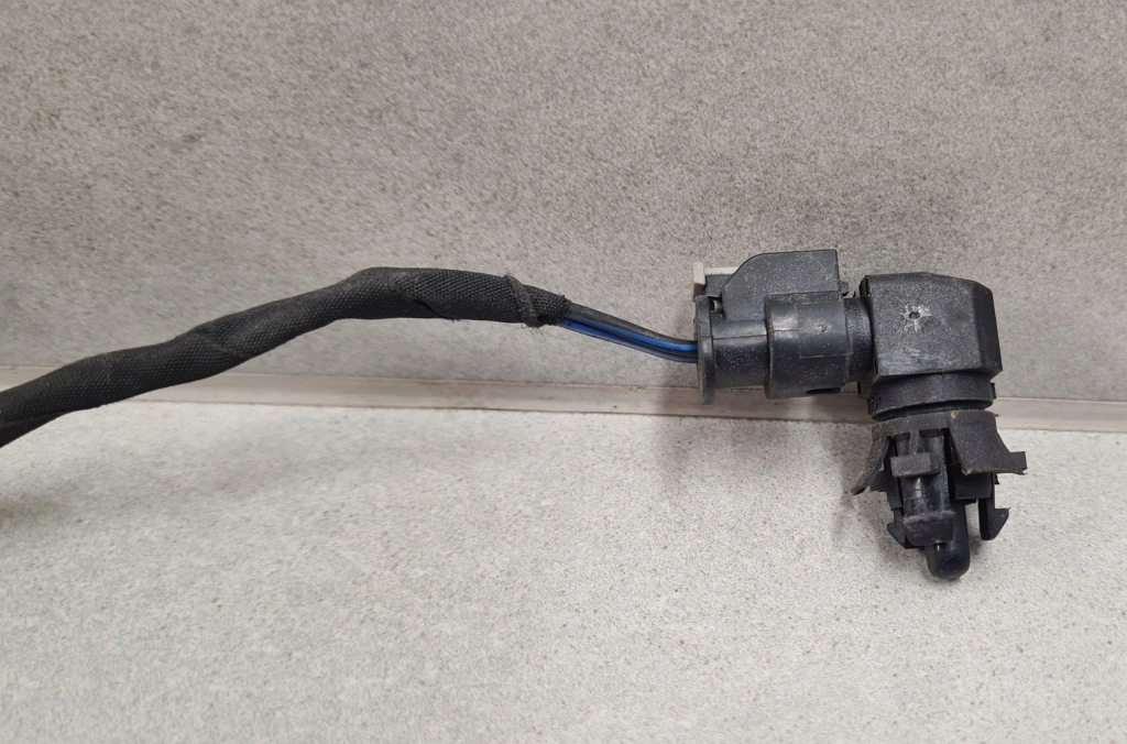 Купить Датчик температуры наружной штекер opel astra v k оригинал