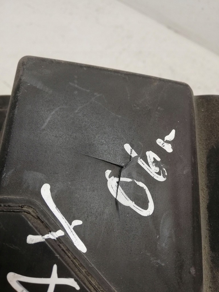 фото №6, Ford focus c-max 2007 корпус фільтра повітря