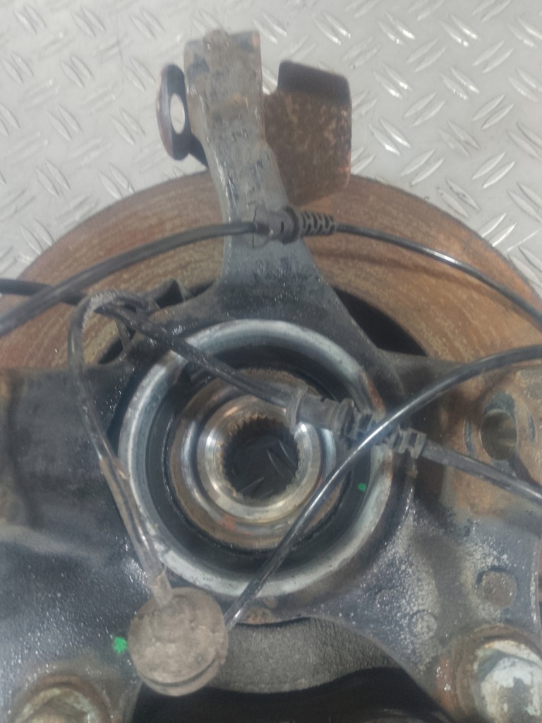 Vito 447 eqv 447 22- поворотный кулак перед передняя правая a4474210111 Недорого