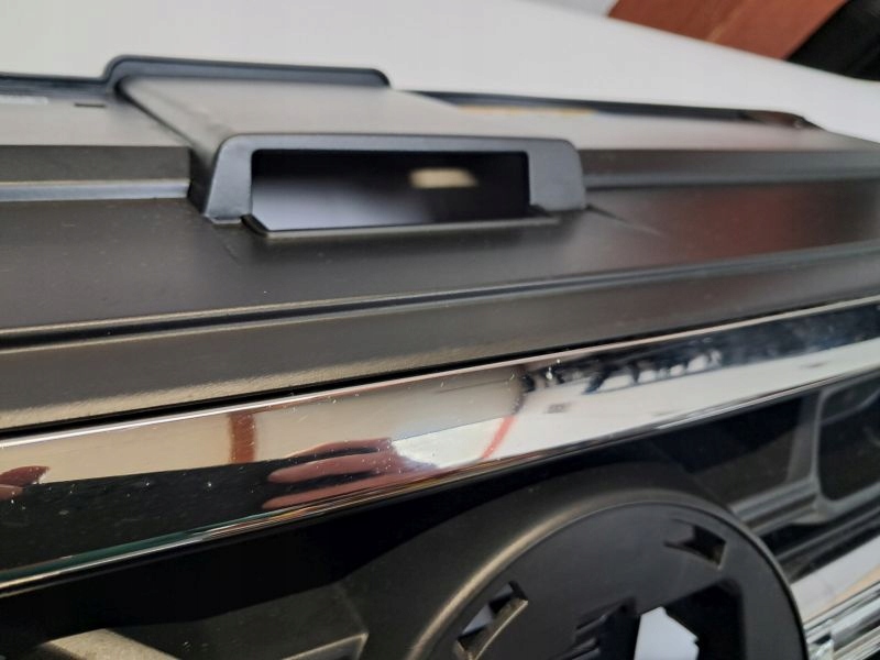 фото №9, Решётка радиатора решётка радиатора vw t-roc lift r-line led 2022-2025 2ga853653h