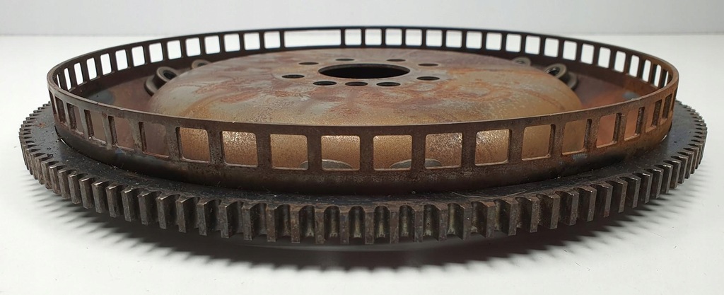 фото №2, Колесо маховик mercedes slk r171 3.0 v6