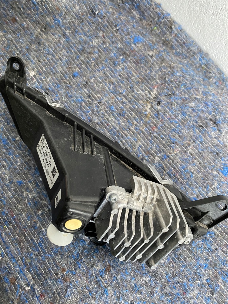 фото №8, Led противотуманная фара правый land rover evoque ii