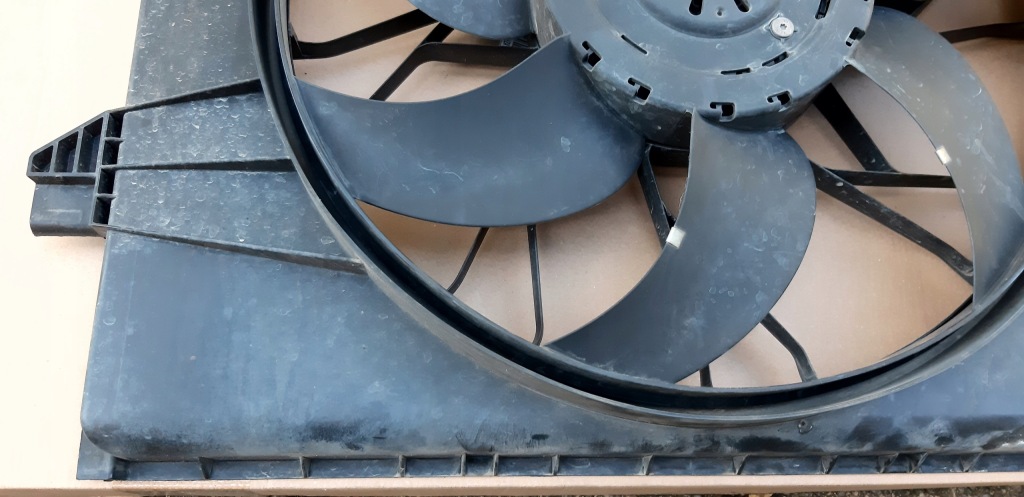 фото №4, Mercedes ml w164 r-klasa w251 вентилятор 600w