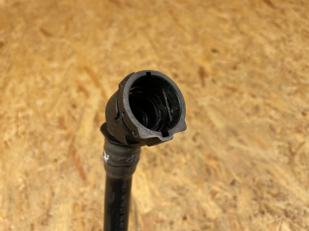 фото №10, Wąż труба шланг wody mercedes eqa eqb w243 h243 a2435002100