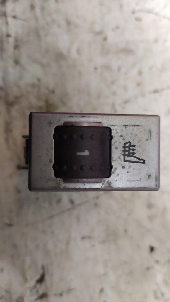 фото №1, Ford kuga mk1 перемикач підігрів сидіння