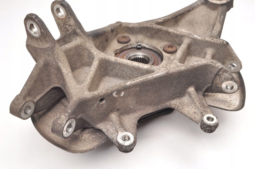 фото №8, Aston martin db11 поворотный кулак правый задняя hy53-5a970-ac