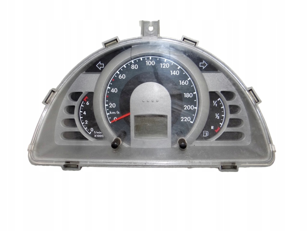 Купить Счетчик приборная панель vw fox 1.2 бензин 5z0920820n europa