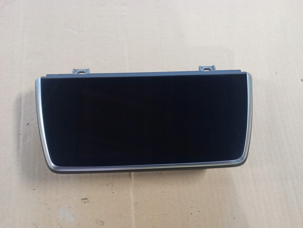 Купить Bmw f46 дисплей экран 8803368