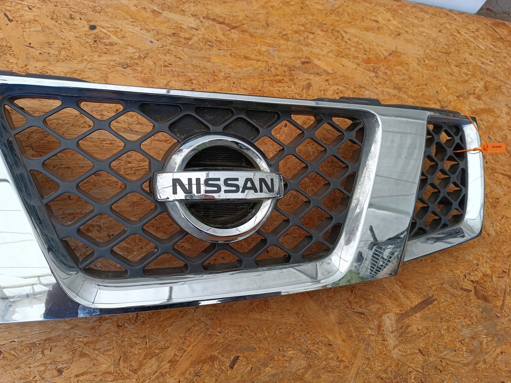 фото №10, Решётка решётка радиатора решётка радиатора бампера перед 2310eb400 nissan navara d40