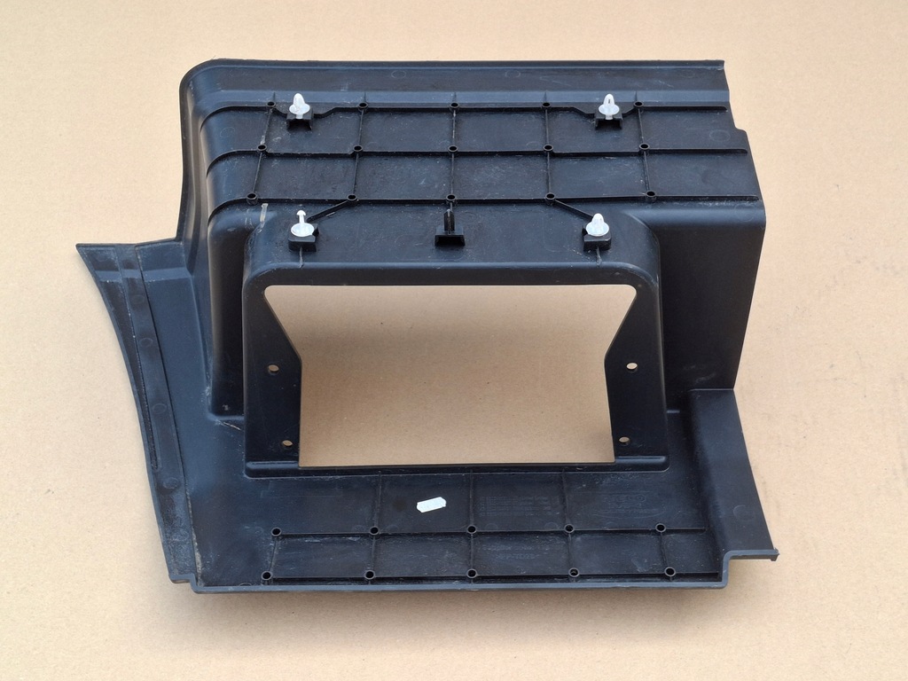 фото №8, Iveco s-way подножка нижний левый корпус ниша оригинал 5802465520