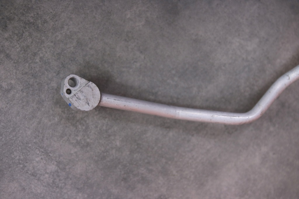 фото №8, Bmw f40 f44 f45 x1 f48 x2 f39 трубка шланг wąż кондиціонера 6805436