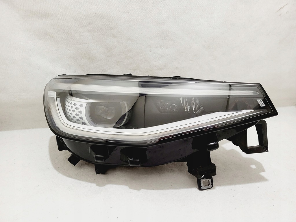фото №1, Vw id4 id.4 11b941036b лампа права full led