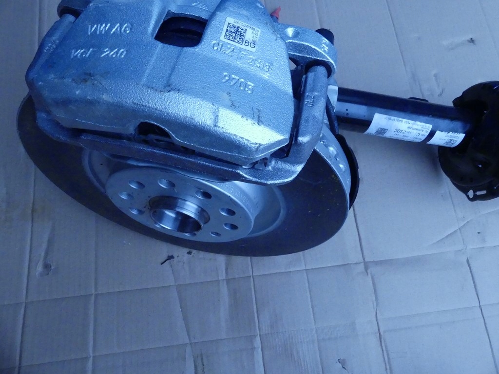 фото №10, Dw tiguan 3 mcperson поворотный кулак суппорт диск тормозные колодки 5qs412021qc левая сторона