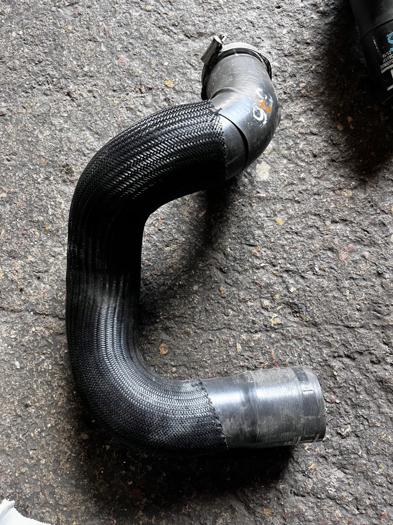 фото №1, 376 jeep grand cherokee wk2 3.0crdi wąż труба шланг интеркулер 55038006ae