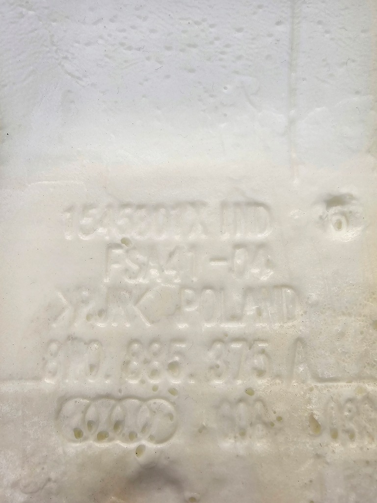 фото №9, Заднє сидіння задня матеріал audi a4 b9 8w0885375a