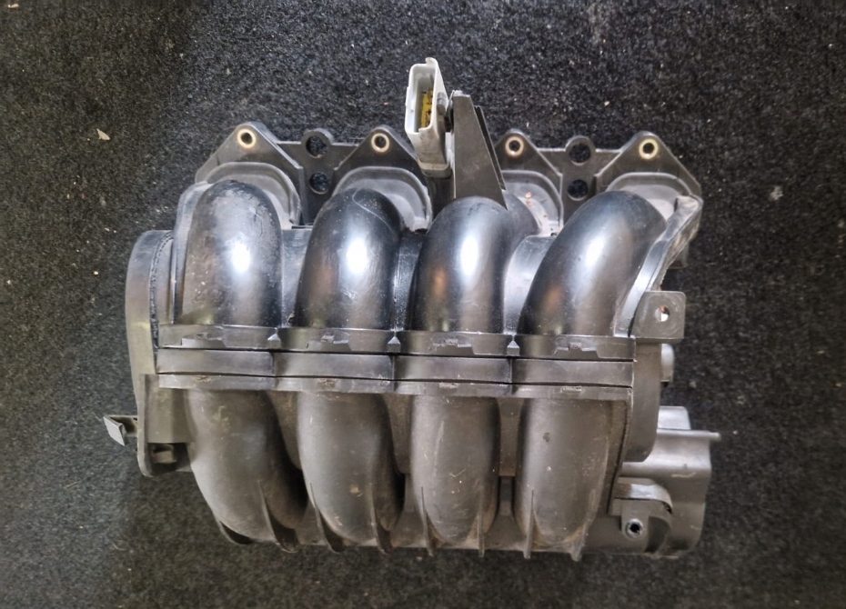 фото №1, Citroen c4 коллектор всасывающий 9635885080