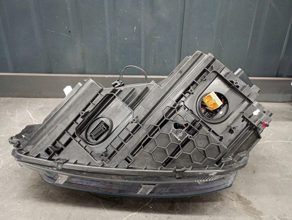 фото №11, 5l1941018d фара правий перед skoda yeti lift 2013- bi-xenon