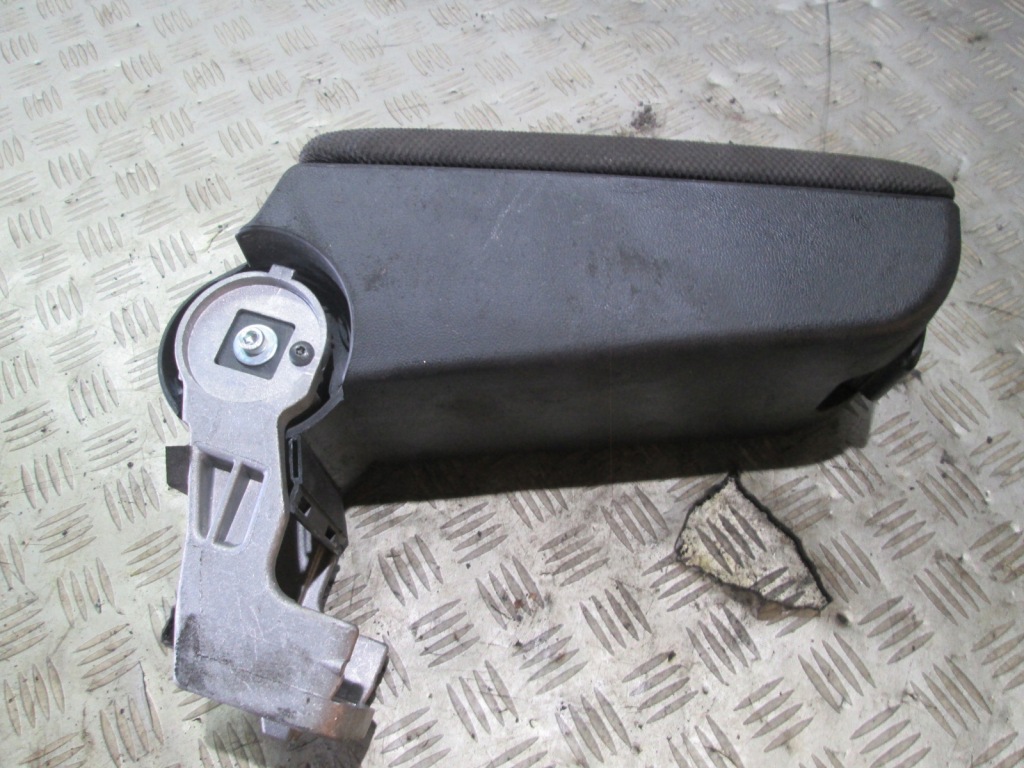 фото №1, Подлокотник туннель fiat stilo hb 01-07