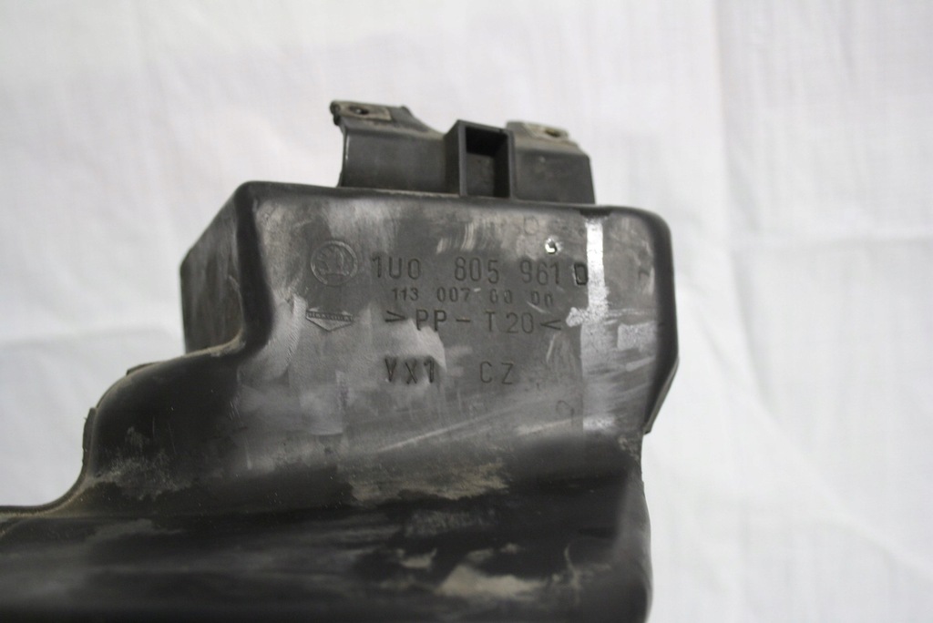 фото №5, Воздуховод труба воздуха skoda octavia i 2.0