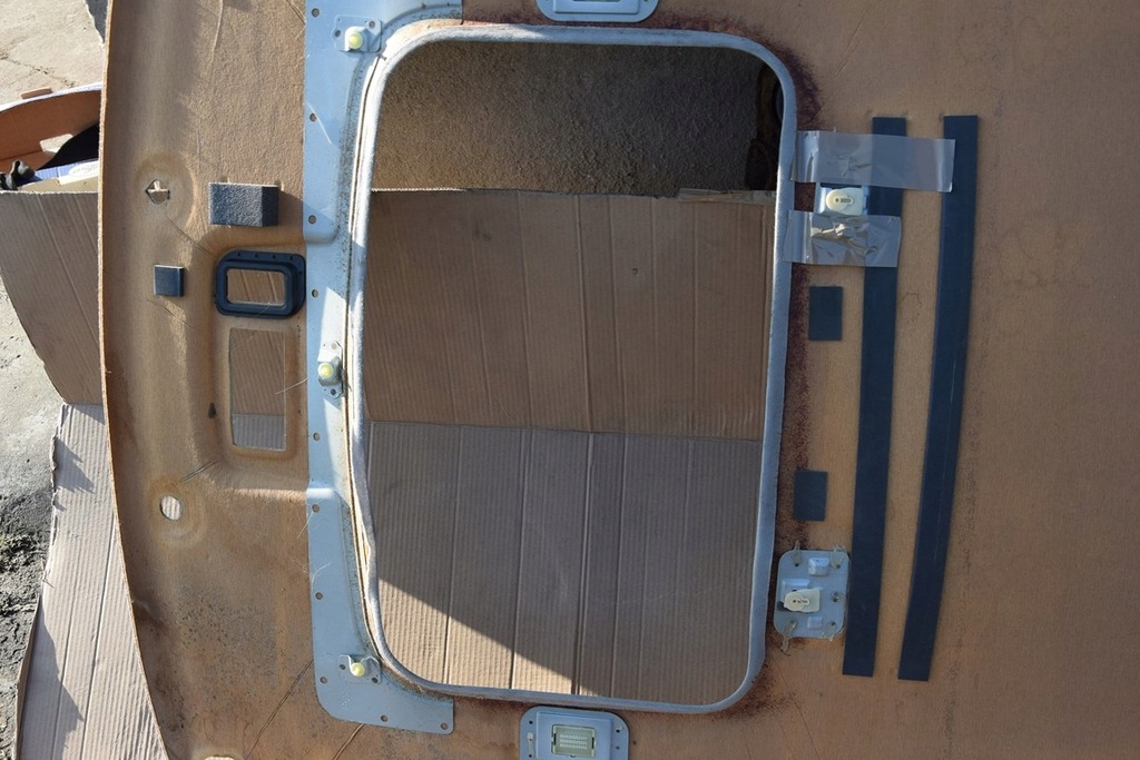 фото №5, Honda civic vii 5d потолок