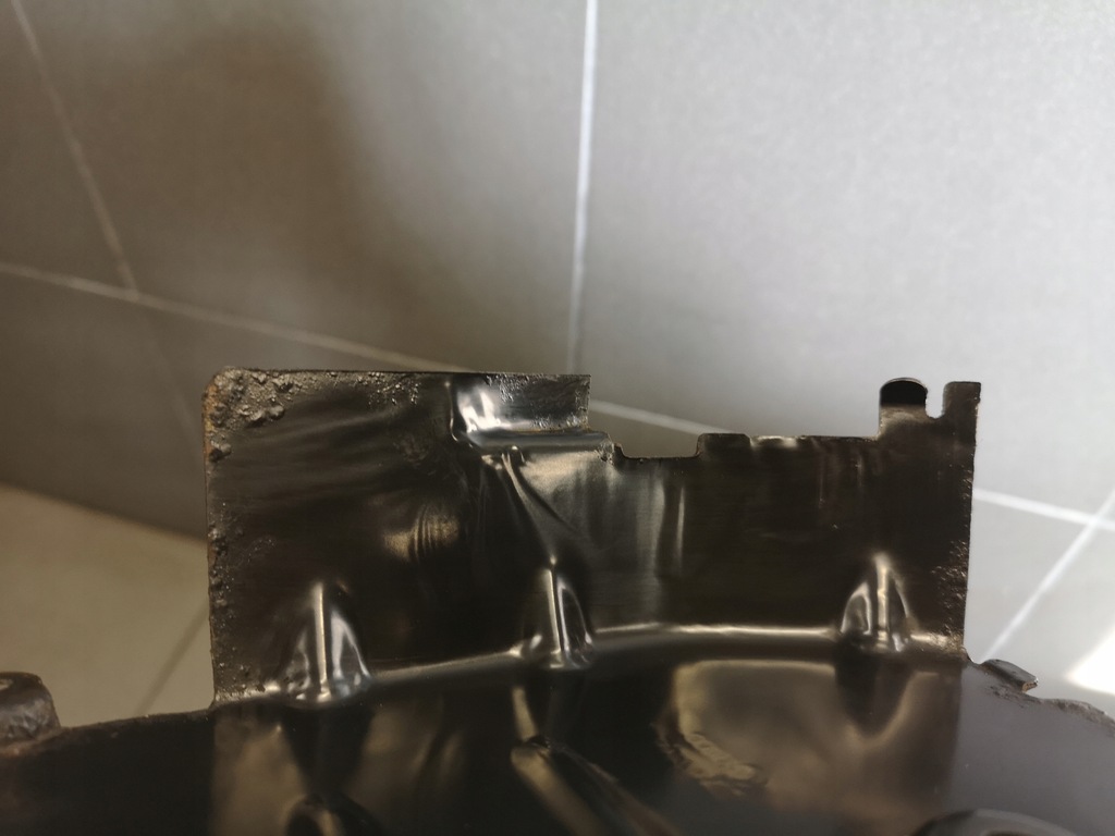 фото №8, Защита корпус распределительного вала audi a4 b7 06a109147f