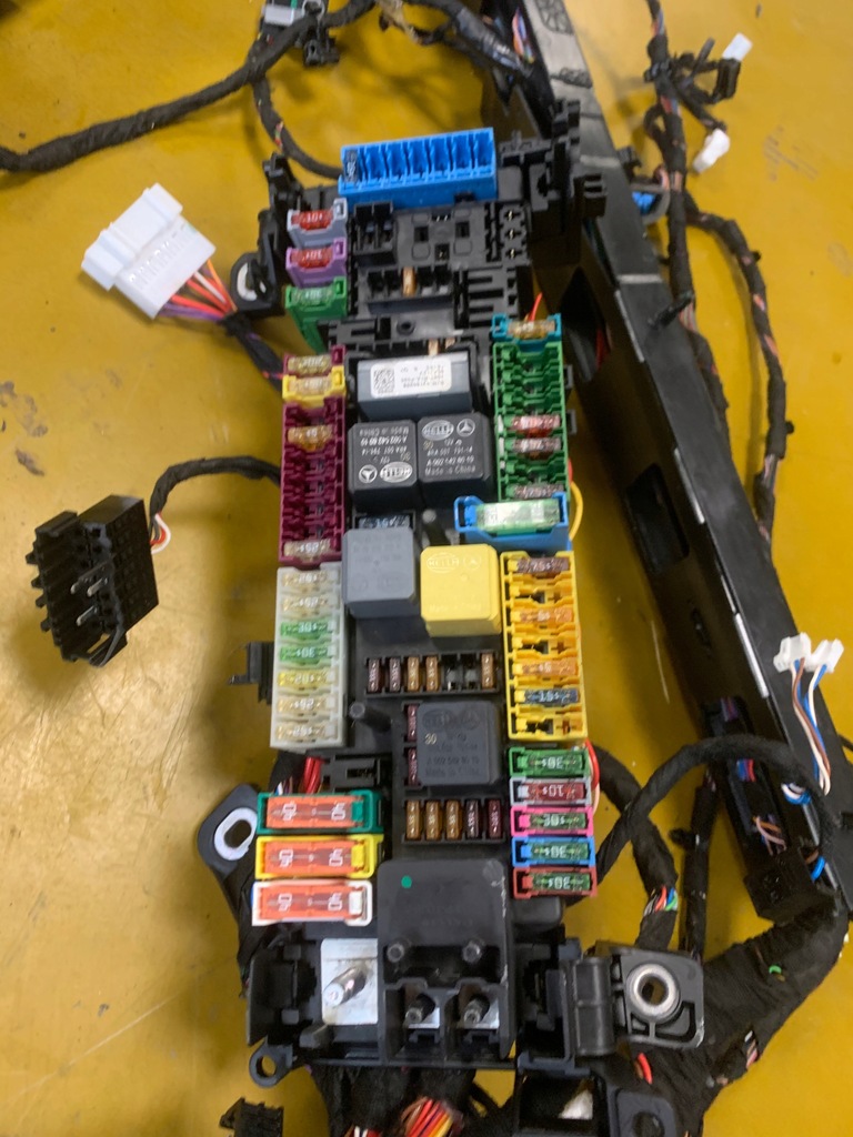 фото №13, Жгут электропроводка предохранители infiniti q30 1.5 d