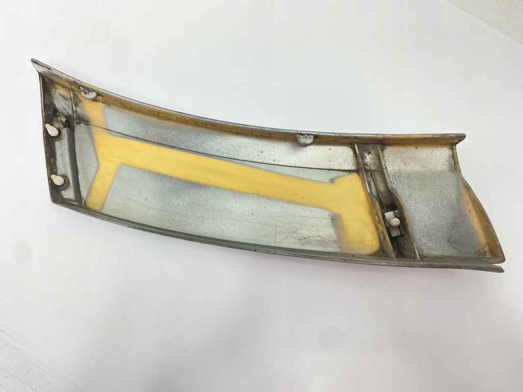 Молдинг крила правий права задній хром mercedes w140 s klasa 1406900840 Зі Шроту