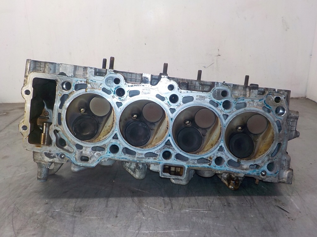 Mercedes-benz w169 1.5b головка двигуна 266940 r2660160401 Доставка