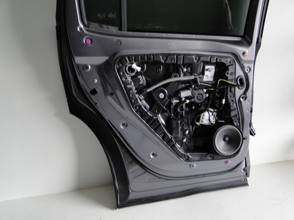 фото №11, Mercedes glb 247 x247 дверь задние левая lift 787