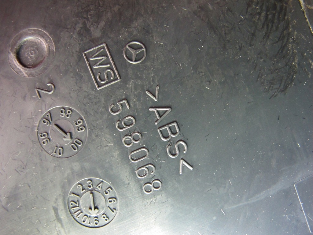 фото №12, Mercedes w220 s-klasa туннель средний подлокотник