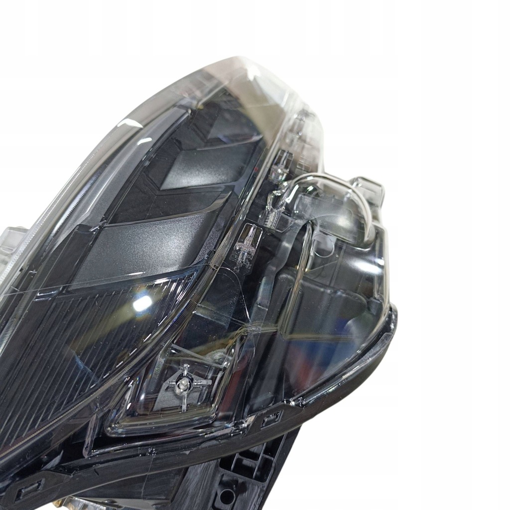 фото №7, Ford mustang vii 2024 перед сторона правая лампа передняя