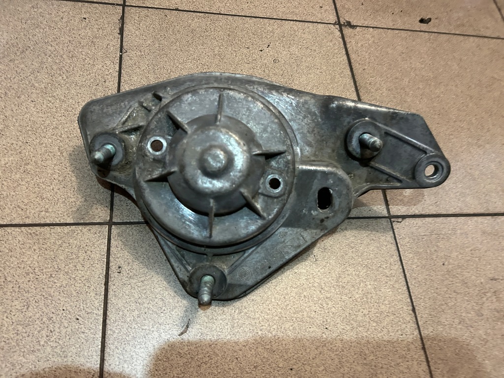 фото №1, Кронштейн амортизатора праве перед audi a8 d2 lift