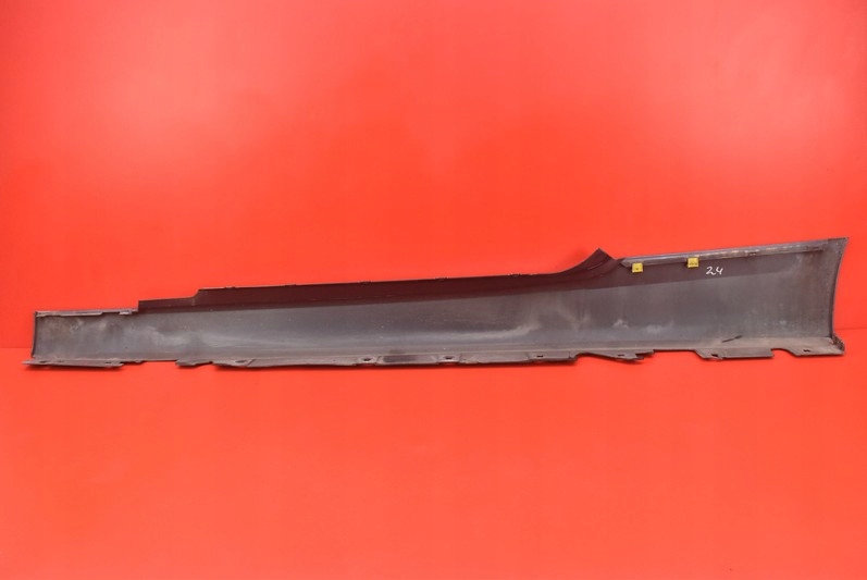 Порог правая  a22/7 7130874 bmw e92 e93 06-10 Оригинал