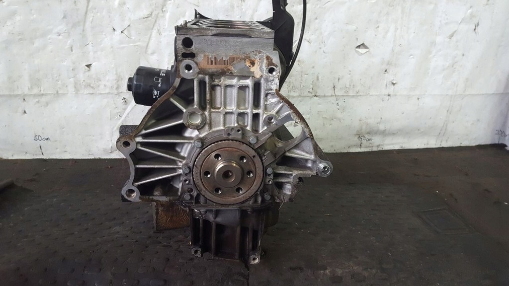 фото №8, Блок двигателя vw golf iv 1,4 16v akq