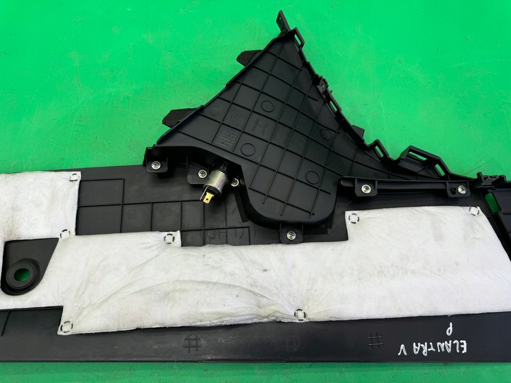 фото №10, Защита туннель среднего правая 84677-3x000 hyundai elantra v 10-16 europa