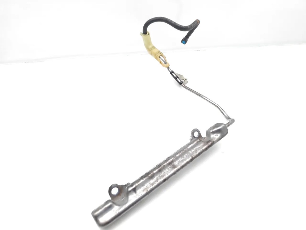 Toyota c-hr молдинг впрыскная 1.8 hybrid full hybrid 72kw 98 hp 2zr-fxe Киев