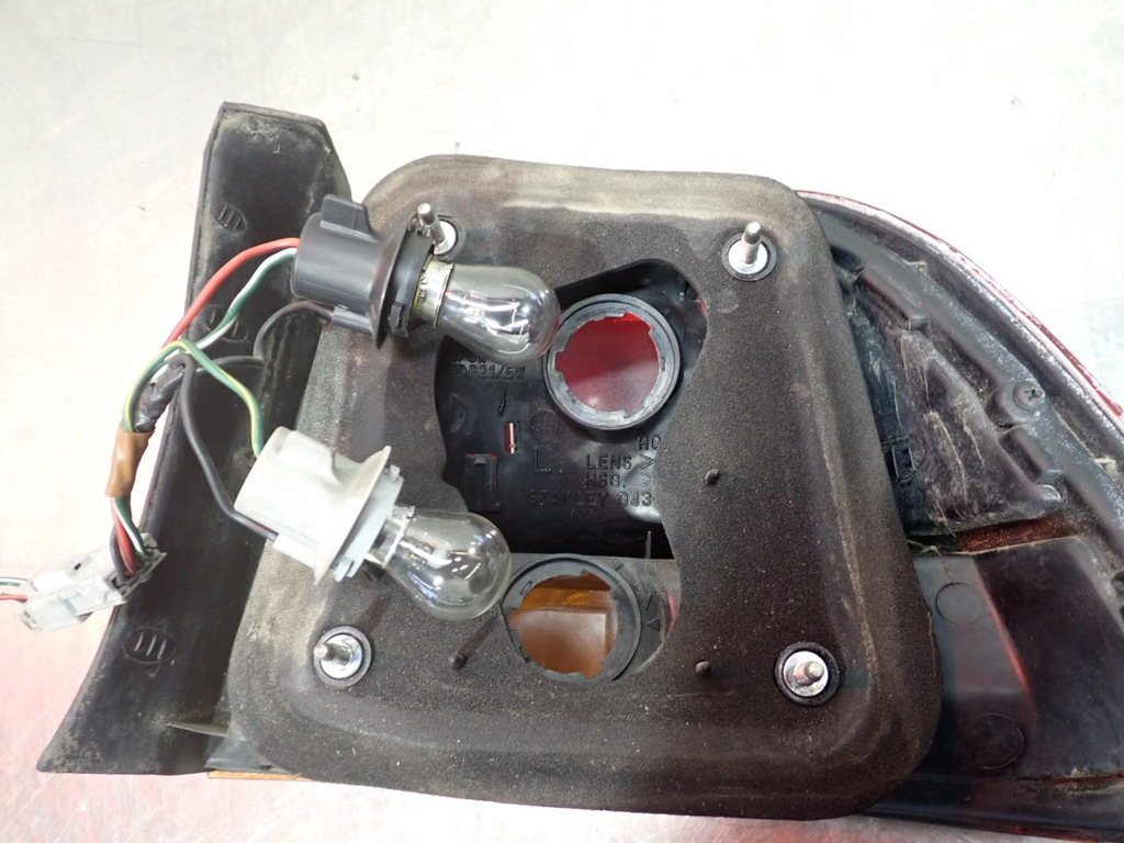 фото №5, Лампа левая задняя honda civic vi