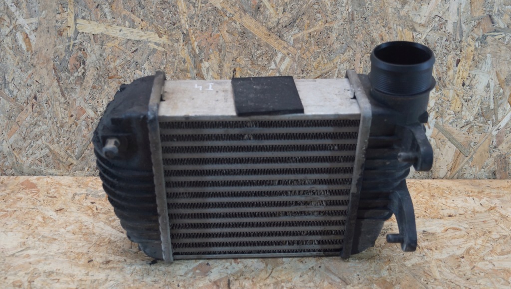 Интеркулер audi a6 c6 2.7 tdi 4f0145806r в Украине