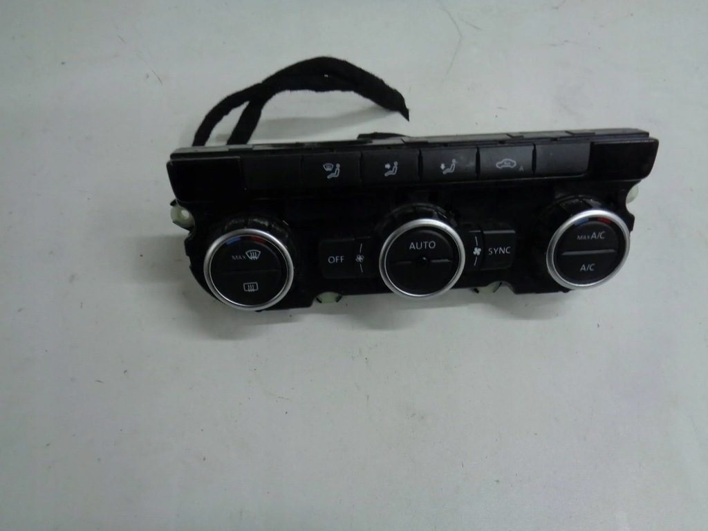 фото №1, Vw passat b7 cc lift панель обдув кондиционера 3aa907044ba