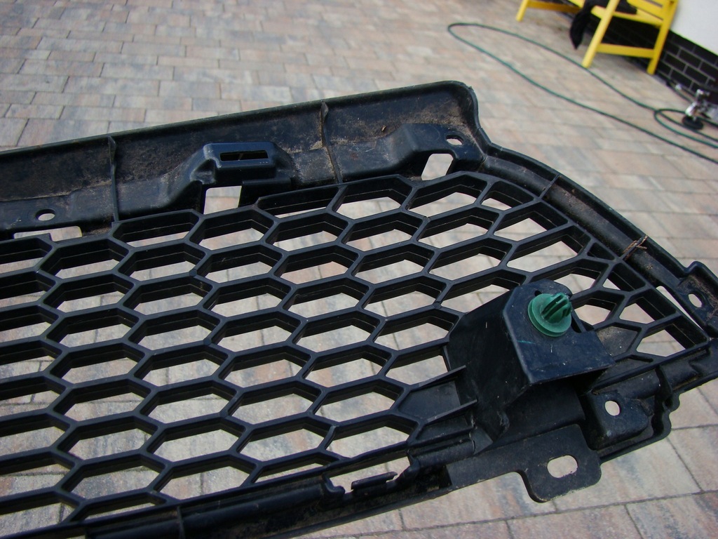 фото №6, Mitsubishi оригинальный номер 6402a198 решётка радиатора решётка радиатора