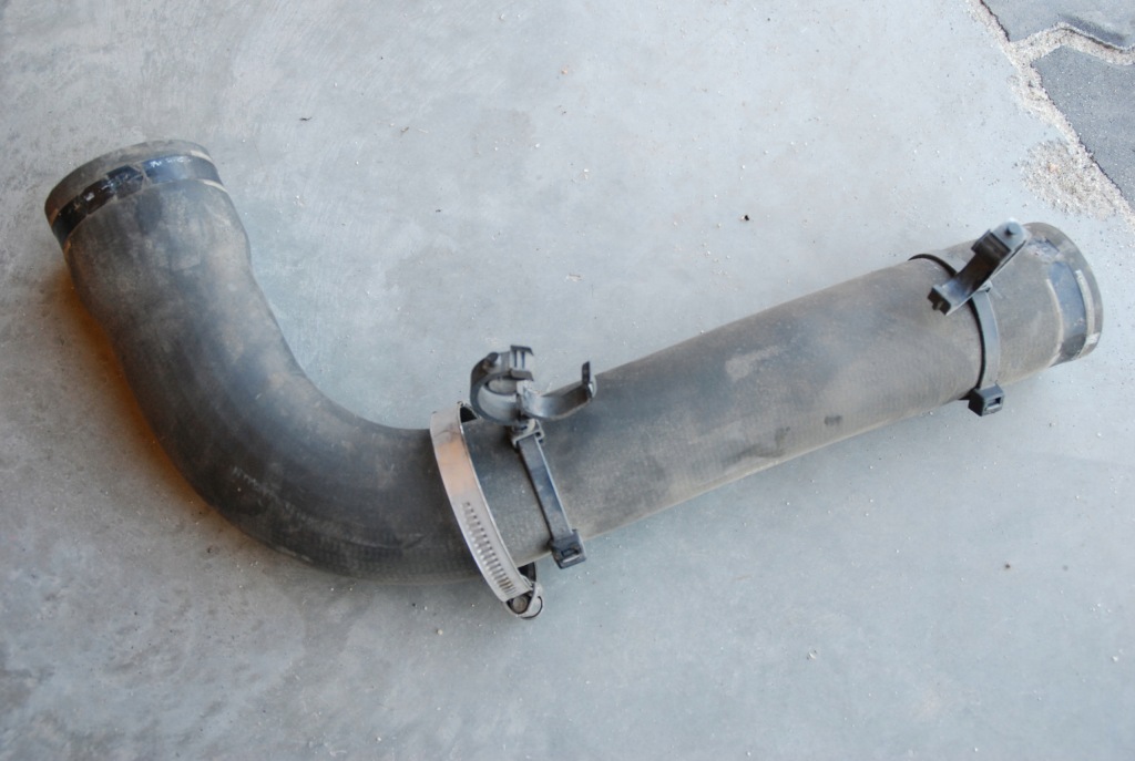 Патрубок шланг води рідина renault premium dxi Ціна