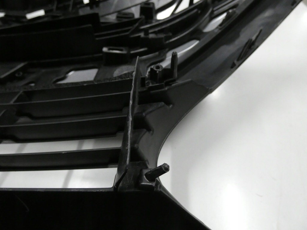 фото №15, Решётка радиатора, решётка радиатора toyota prius plus + plug-in