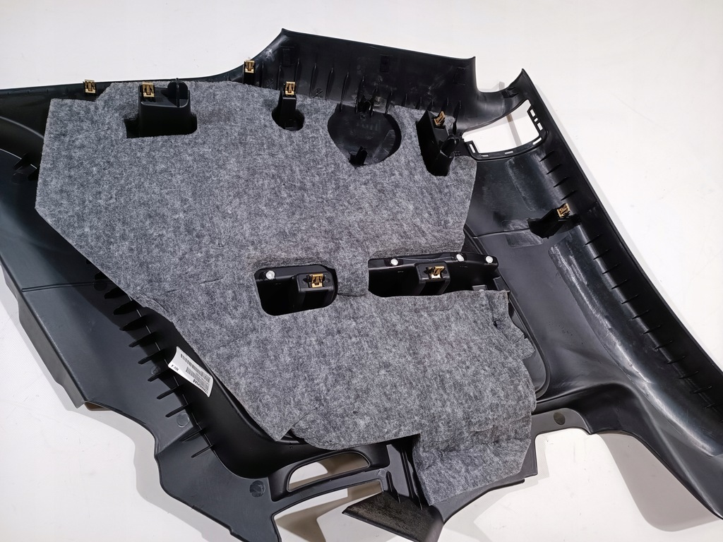 фото №8, Обшивка задняя задний правый dodge challenger 2015-