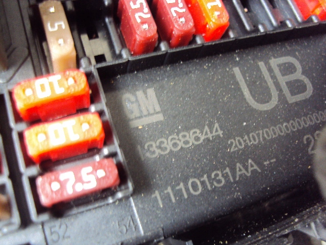 фото №5, Коробка запобіжників opel zafira c 13 r