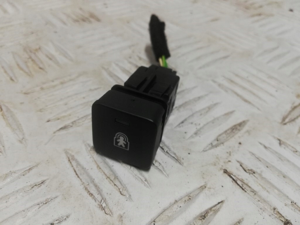 фото №1, Citroen c3 iii 9812754677 переключатель