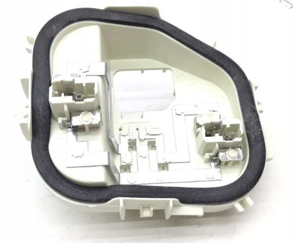 фото №1, Вкладыш цоколь лампы левая vw golf sportsvan 2014-